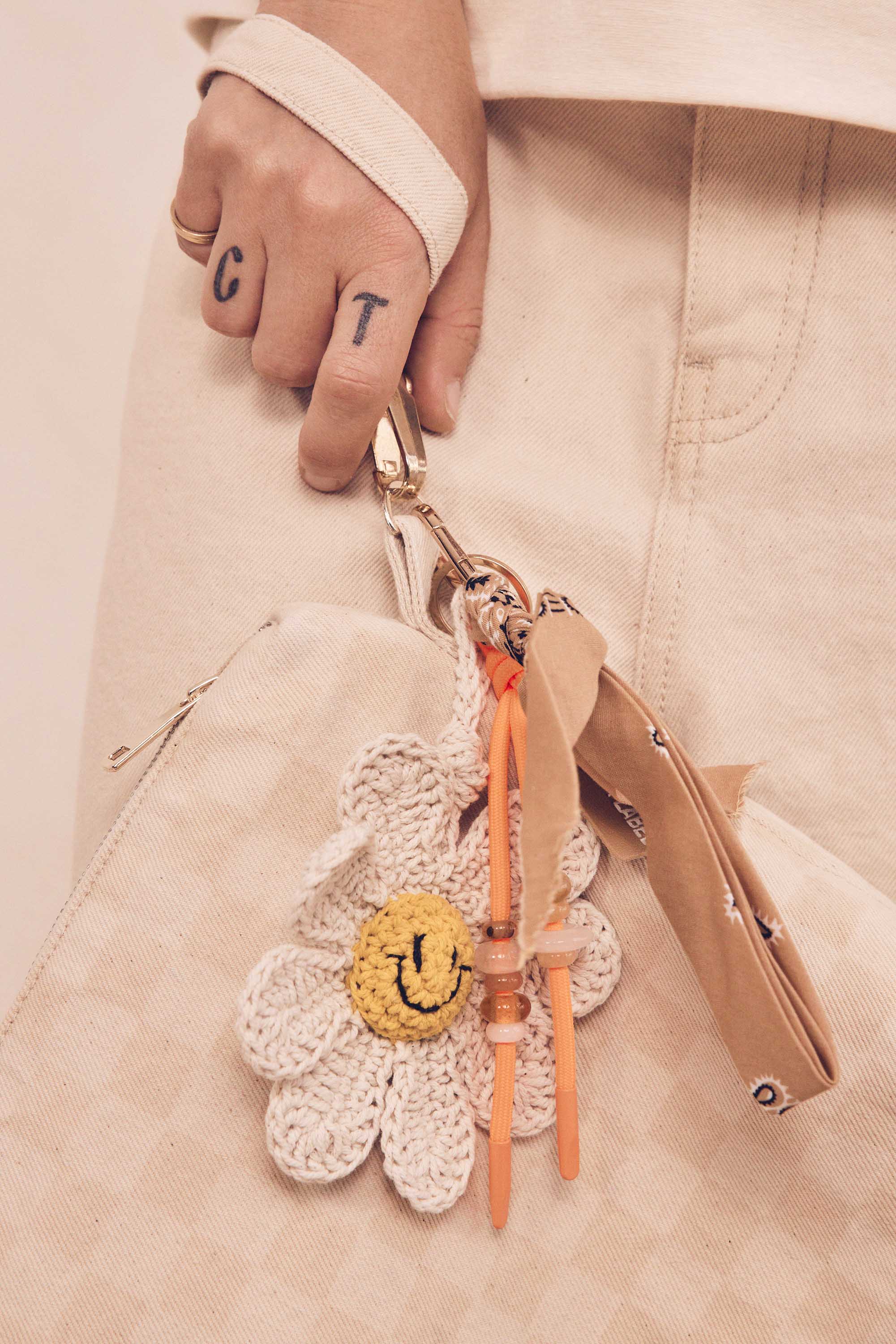 Bagcharm Daisy Rose Ecru